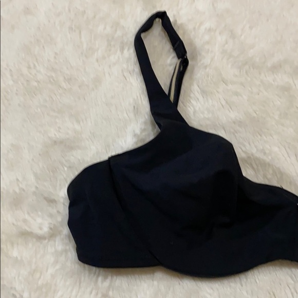 Tommy Hilfiger 36B underwire black bra - Picture 2 of 9